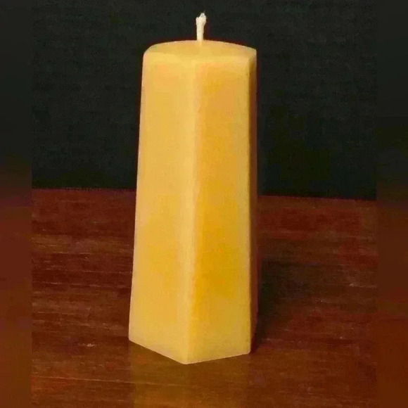 Hexagon Pillar Candle - Handmade Beeswax - Picture 1 of 5